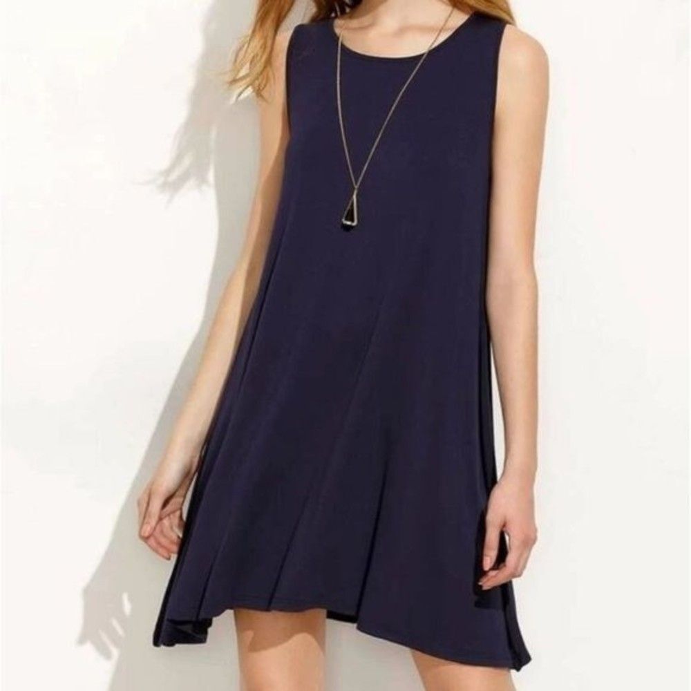 BB Dakota sleeveless shift dress size XS
